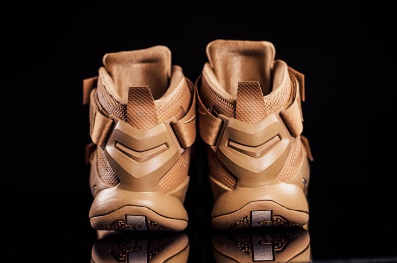 lebron soldier 9 beige