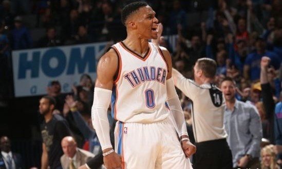 Russell Westbrook Clutch Et En Triple Double Joffrey Lauvergne En