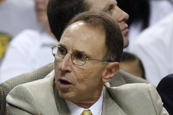 Les Warriors piquent aux Celtics leur assistant numéro 1