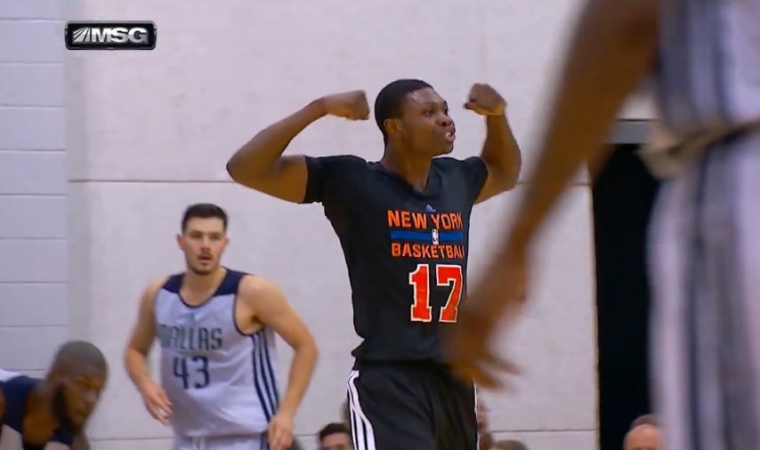 Summer League: l&rsquo;énorme poster de Cleanthony Early sur Ivan Johnson