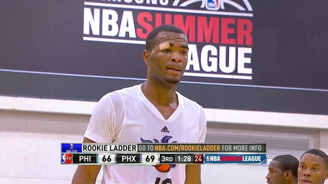 Les highlights de TJ Warren: 28 points et 11 rebonds