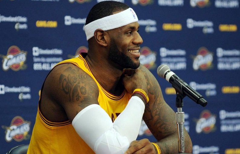 lebron james | Basket Infos