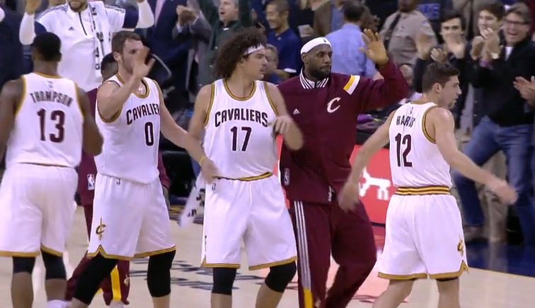Vidéo : la série historique de 3-points des Cavaliers