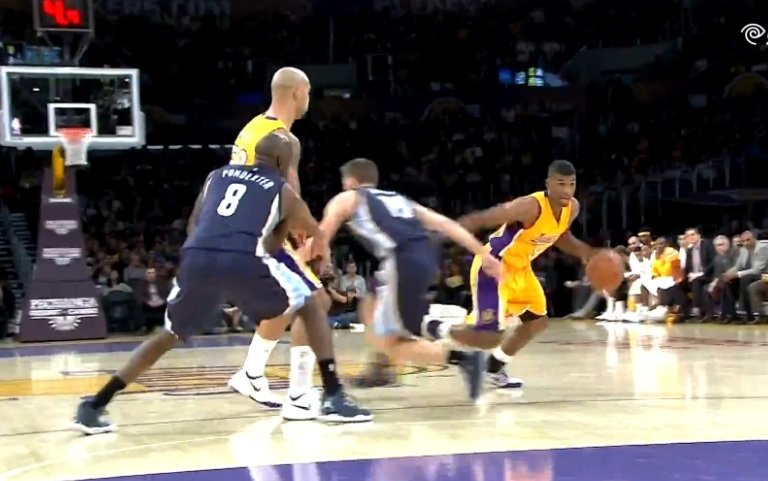 Le crossover de la nuit pour Ronnie Price