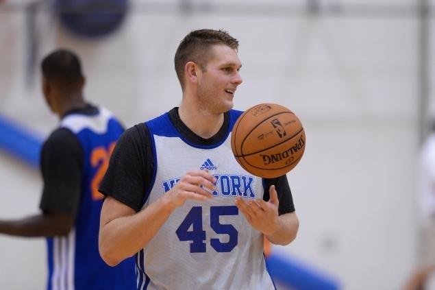 Cole Aldrich s&rsquo;éclate dans l&rsquo;attaque en triangle