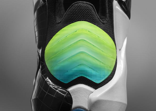 Nike_Bball_AllStar2015_LBJ_DET_01_V2_37643 | Basket Infos