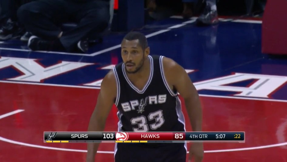 Vidéo: le festival de Boris Diaw en dernier quart face aux Hawks