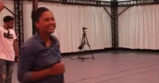 [Insolite] La femme de Stephen Curry est elle aussi adroite à 3-points