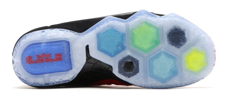 red-paisley-lebron-12-ext-13 | Basket Infos