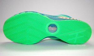 kyrie-1-australia-06 | Basket Infos