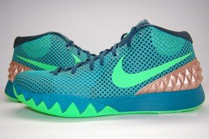 kyrie-1-australia-10 | Basket Infos