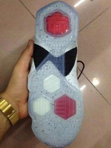 nike-lebron-13-berry-4 | Basket Infos