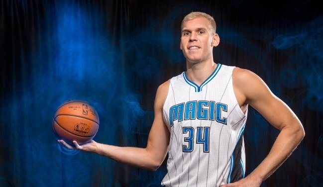 Portland signe Greg Stiemsma