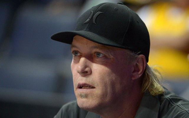 Jim Buss très heureux de la direction prise par les Lakers