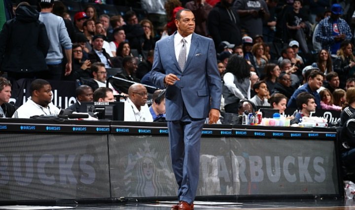 Aucun joueur des Nets n&rsquo;appréciait Lionel Hollins