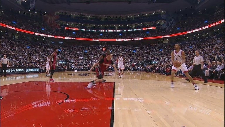 Cassage de chevilles: Cory Joseph fait danser Tyler Johnson