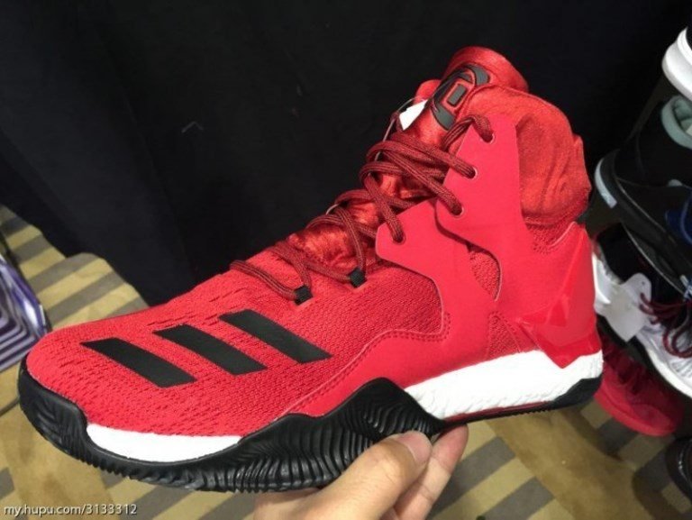 Kicks: les premières images de adidas D Rose 7