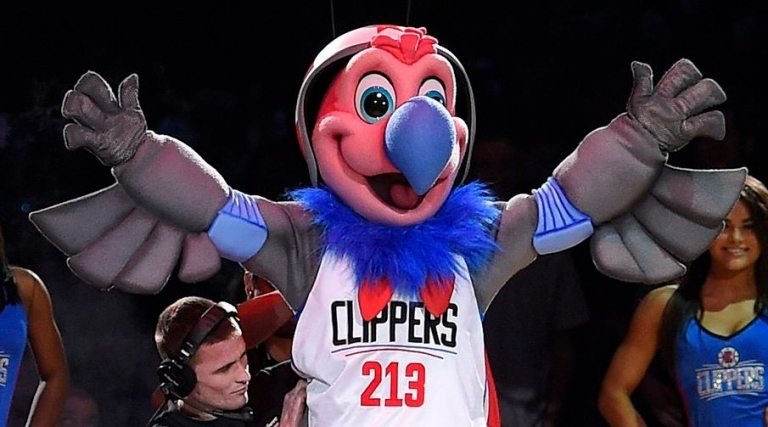 Kanye West veut relooker la mascotte des Clippers, Steve Ballmer ne dit pas non