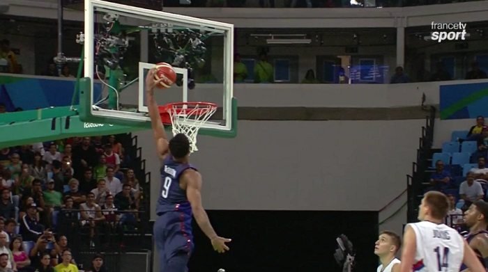 demar derozan usa dunk | Basket Infos