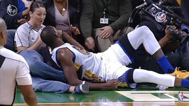 Bêtisier des Starters: Durant a une façon étrange de draguer; Smart démonte son coéquipier Thomas