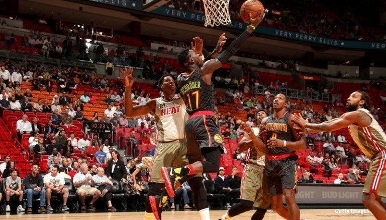 dennis-schroder-hawks | Basket Infos