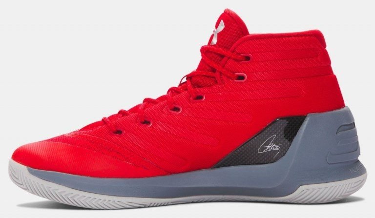 Kicks: Les Under Armour Curry 3 « Davidson »