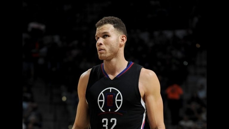 Les highlights de Blake Griffin face aux Spurs: 28 points dont 26 en 1ère mi-temps | Basket Infos