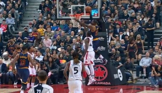 lebron-james-dunk | Basket Infos