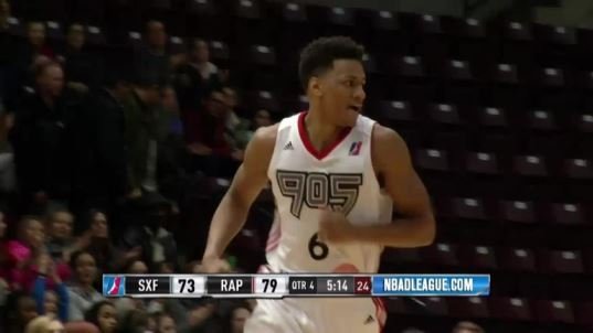 Les highlights d&rsquo;Axel Toupane face au Skyforce: 22 points