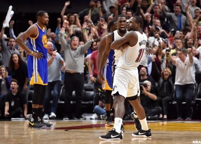 Avec Chris Bosh, Miami aurait atteint les Finales NBA pour Alonzo Mourning
