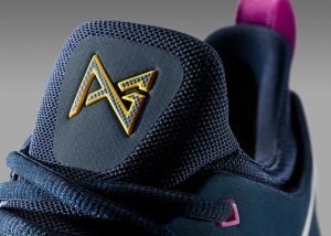 16-420_Nike_PG1_Blue_Tongue-01_66572 | Basket Infos