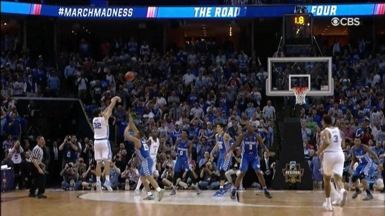 March Madness : Les dernières secondes folles de Kentucky – North Carolina