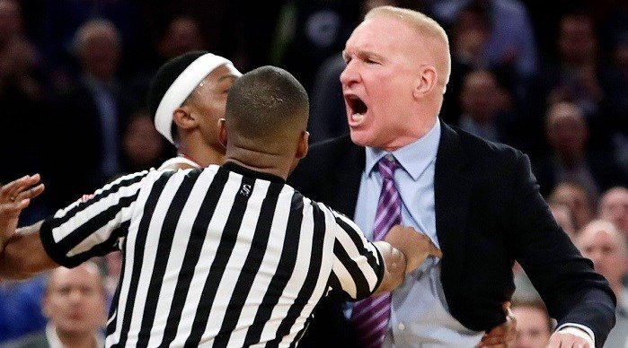 NCAA : Chris Mullin était prêt à en découdre avec John Thompson !