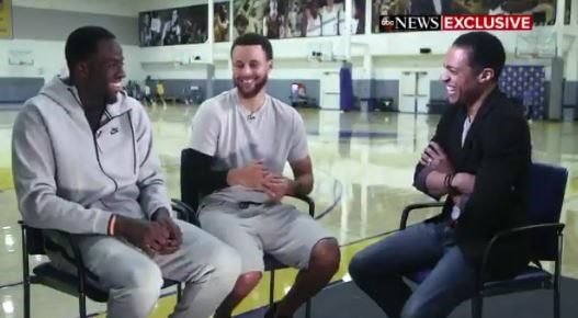 Draymond Green sur LeBron James : « Il peut avoir ce titre de meilleur joueur de l&rsquo;histoire, mais pas cette bague ! »
