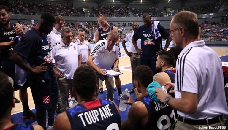 Eurobasket : Vincent Collet décide de partir avec 13 joueurs en Finlande !