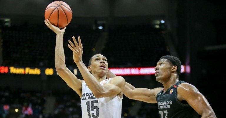 Le prospect Darius Bazley signe un contrat de 14 millions de dollars avec New Balance ! Un stage à 1 million de dollar