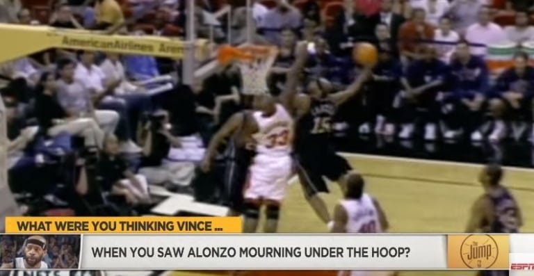Vince Carter : « Alonzo Mourning ne m&rsquo;a pas parlé pendant 6 ou 7 ans après ce dunk »