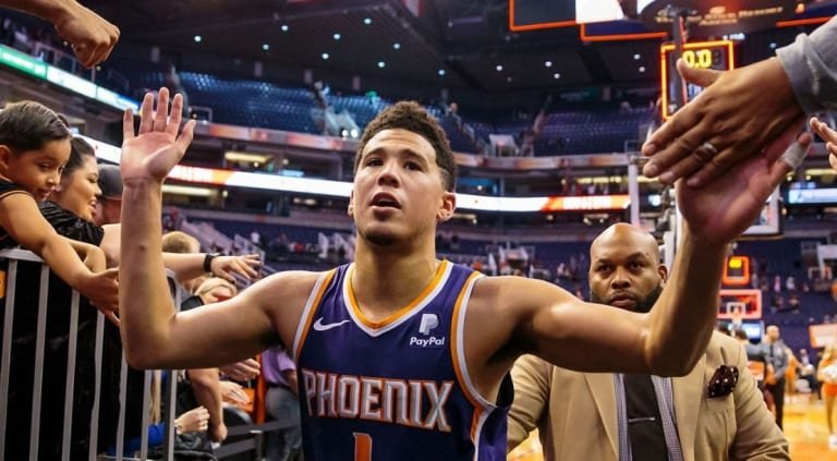 5 fautes tout le 4ème quart ? Whatever, Devin Booker le killer vit dans NBA 2K