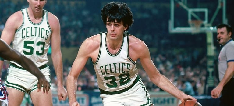 Happy Birthday Kevin McHale, maître du poste bas