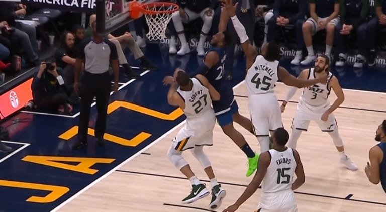 Poster altert : Josh Okogie fracasse Rudy Gobert !