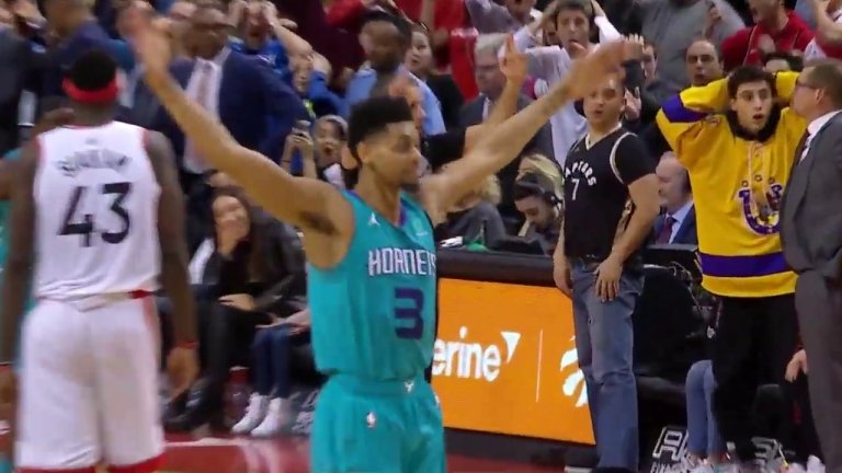 Le shoot de l&rsquo;année pour Jeremy Lamb !!? Buzzer beater dingue à Toronto