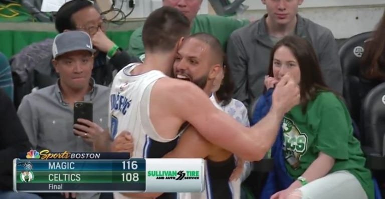 The Magic is back ! Vucevic : « Personne ne sait ce que j&rsquo;ai traversé ces 6 dernières années »; Evan Fournier : « Que c&rsquo;est bon ! »