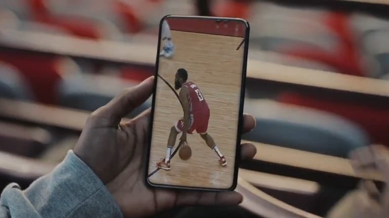 Adidas sort une pub pour montrer que James Harden ne marche pas sur ses step-backs