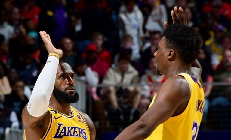 LeBron James : « J&rsquo;ai déjà imaginé à quoi pourrait ressembler un frontcourt avec moi, AD et Thomas ensemble sur le terrain »