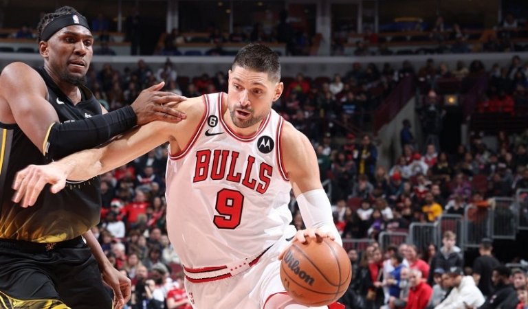 Monstrueux, Nikola Vucevic maltraite les Warriors; Les Clippers finissent fort