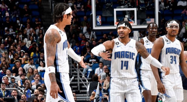 Paolo Banchero, le rookie &lsquo;pas normal&rsquo;; « Je n&rsquo;ai jamais vu personne arriver dans la ligue comme il l&rsquo;a fait »; « Il comprend le basket »