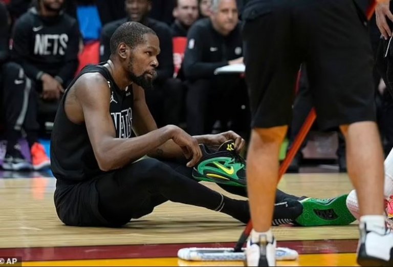 Kevin Durant out encore au moins 2 semaines